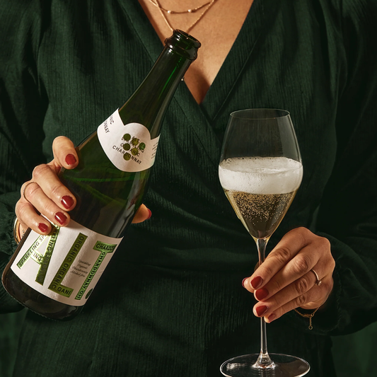 ALT. Sparkling White